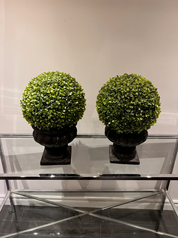 Pair of Faux Plants/Planters