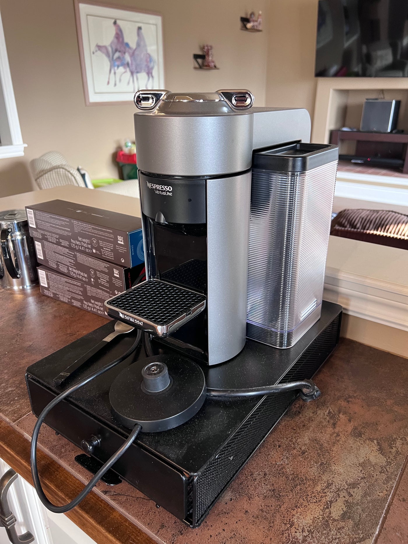 Nespresso VertuoLine Type GCC1, with Pods Holder Sell My Stuff Canada