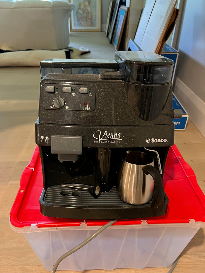 Saeco Vienna Superautomatica Espresso Machine