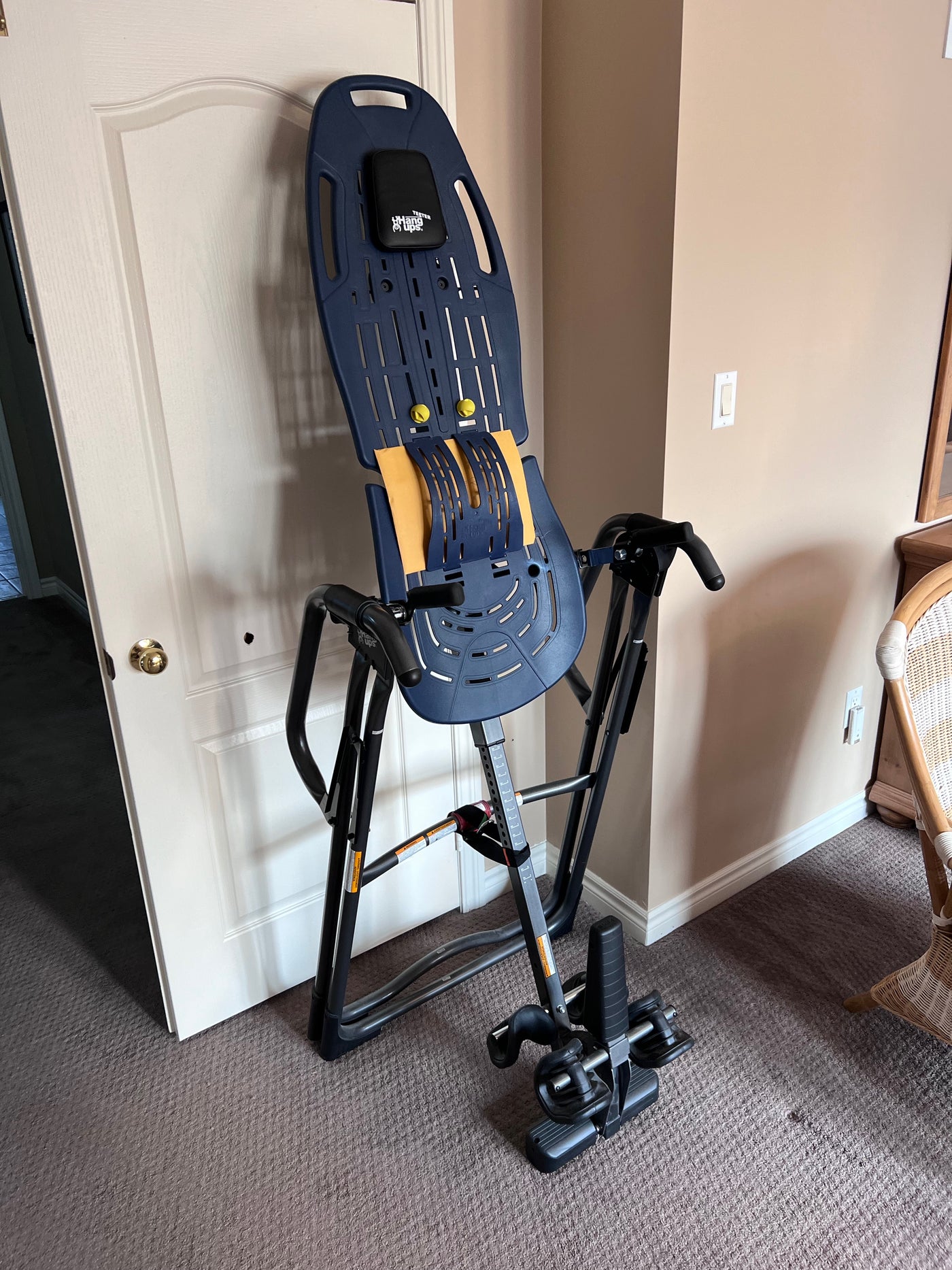 Teeter 960 Inversion Table Teeter Hang Ups EP-960 Inversion Table – Sell My Stuff Canada - Canada ...