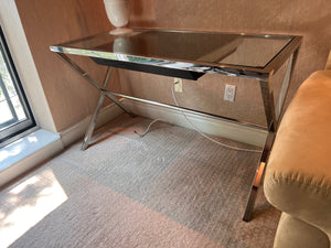 Modern Stainless Steel Glass Desk with 1 pull-out Drawer
