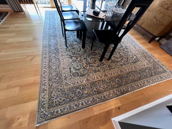 Persian Kashan 100% Hand Knotted Wool Rug, 8.5' x 12'