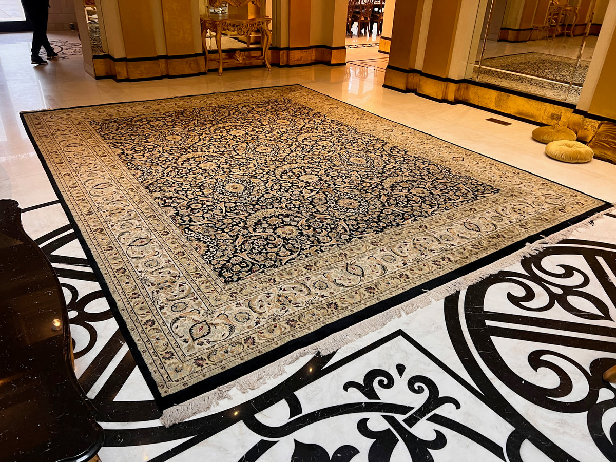 Indian Jaipur 100% Wool Rug- 15.75ft x 12ft