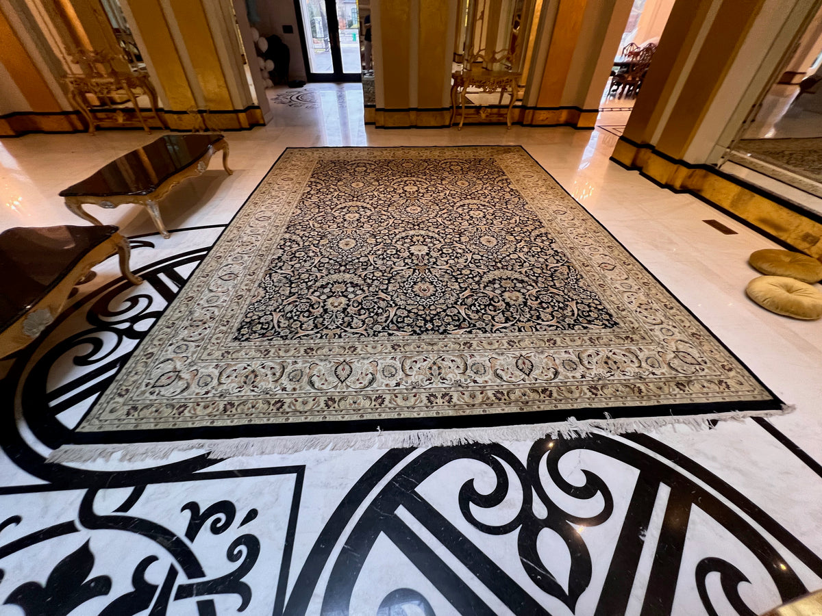 Indian Jaipur 100% Wool Rug- 15.75ft x 12ft