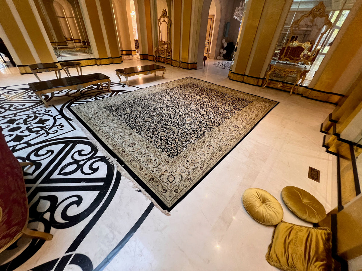 Indian Jaipur 100% Wool Rug- 15.75ft x 12ft