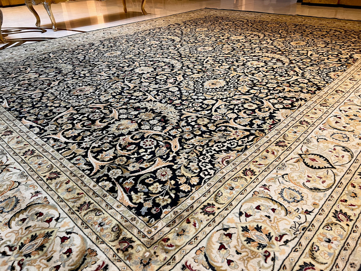 Indian Jaipur 100% Wool Rug- 15.75ft x 12ft