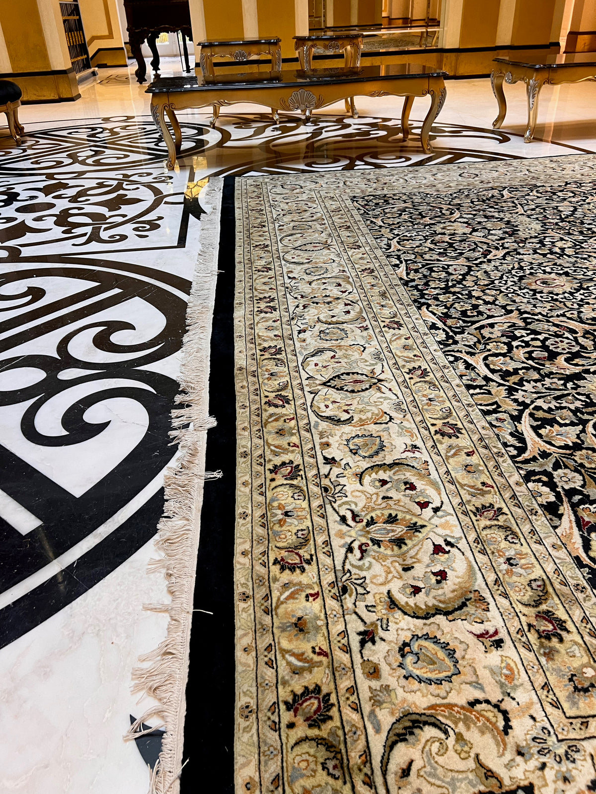 Indian Jaipur 100% Wool Rug- 15.75ft x 12ft