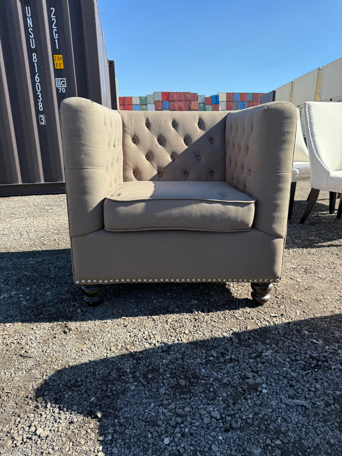 Grey/Beige Tufted Chair