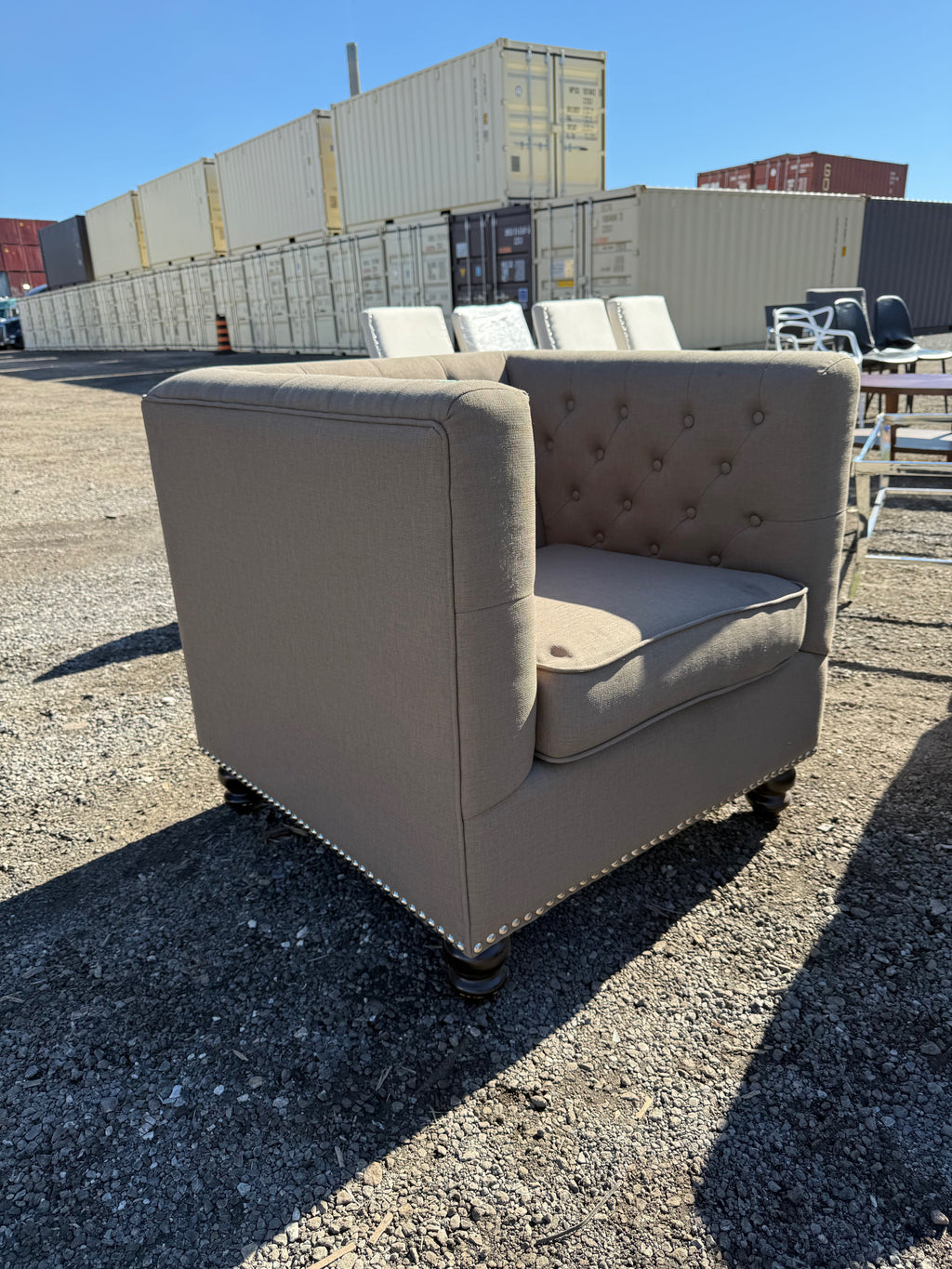 Grey/Beige Tufted Chair
