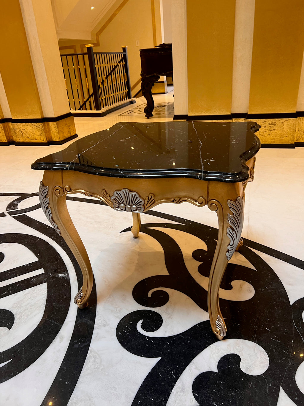 'Scappini & C' Classic Furniture Calacatta Marble Top Side Table, Made in Italy