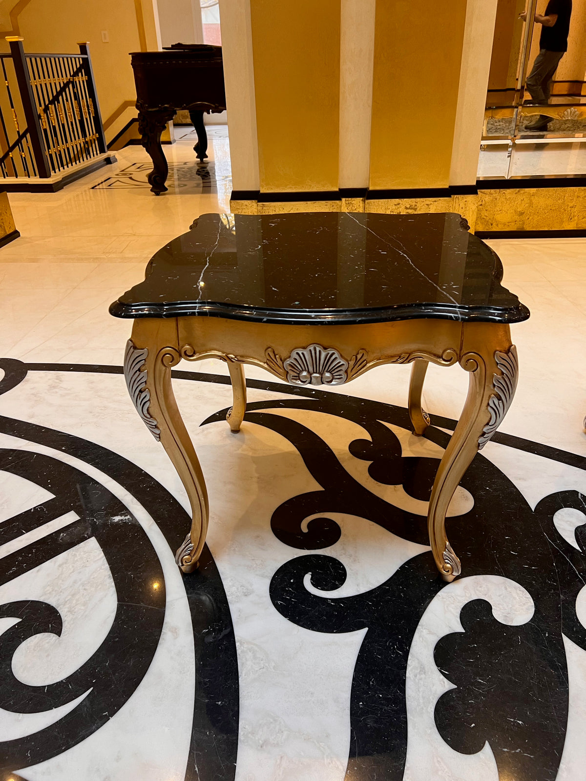 'Scappini & C' Classic Furniture Calacatta Marble Top Side Table, Made in Italy