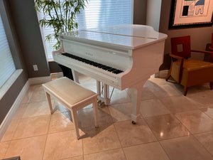 Samick SG-155 White Baby Grand Piano (*minimum price set)