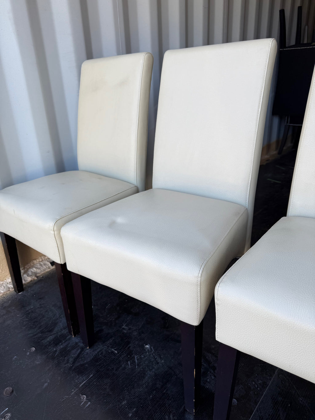 Set of 4 Cream Faux Leather Dining Chairs