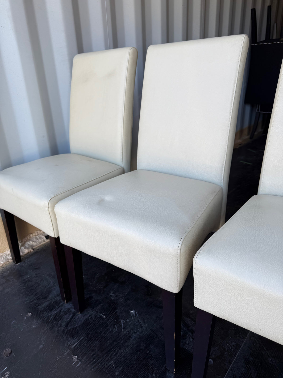 Set of 4 Cream Faux Leather Dining Chairs