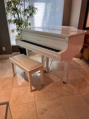 Samick SG-155 White Baby Grand Piano (*minimum price set)