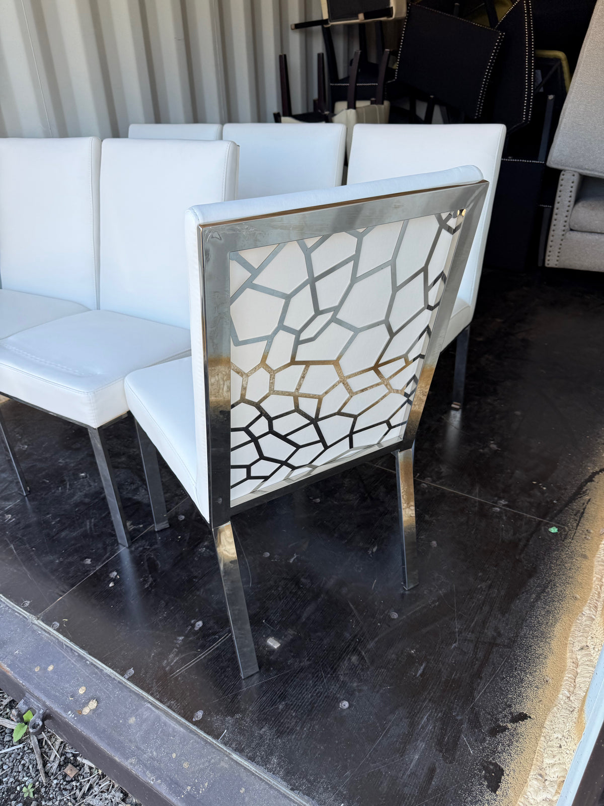Set of 6 White Faux Leather, Chrome Frame Dining Chairs