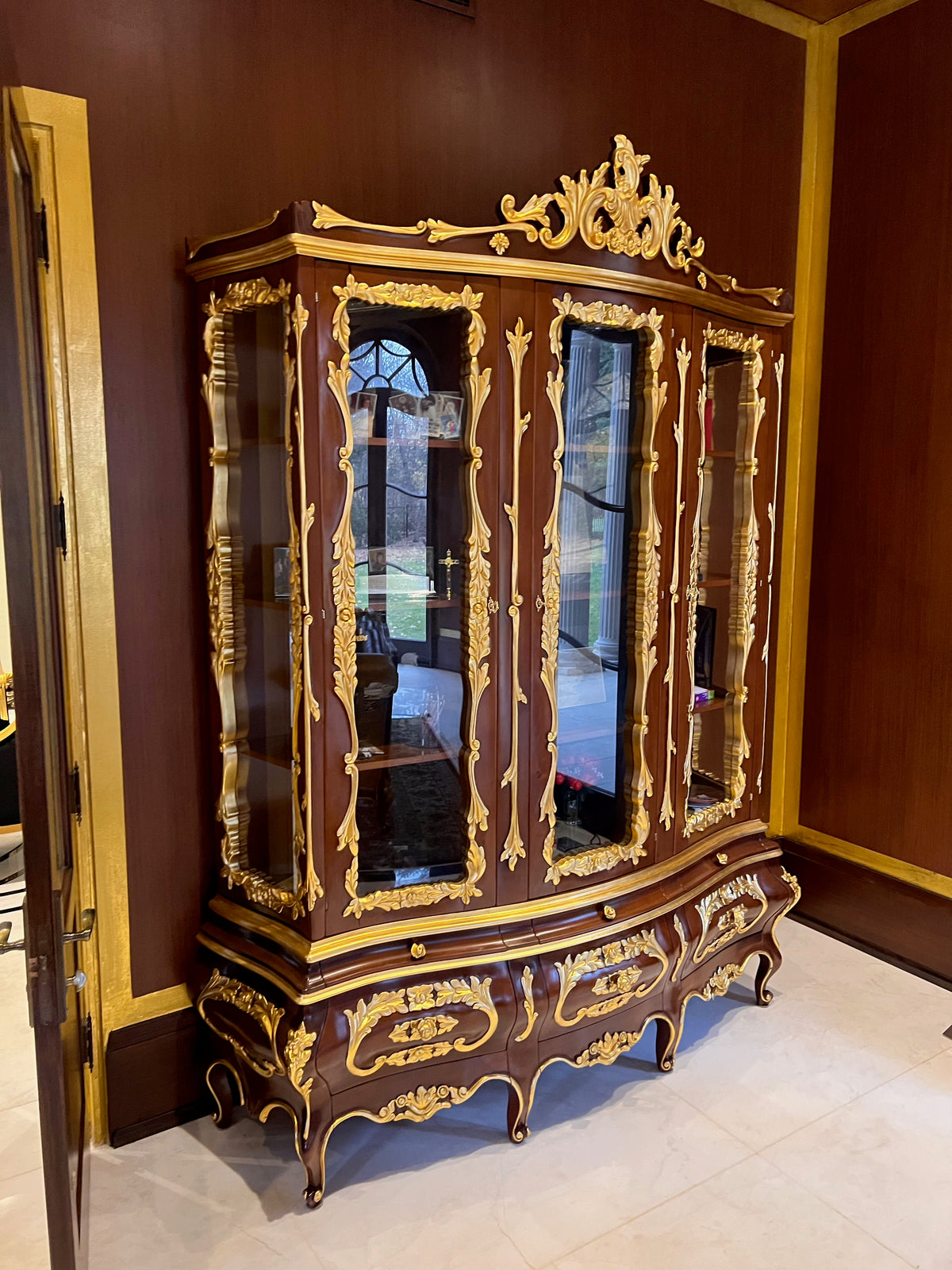 'Modenese Gastone Luxury Interiors' Baroque Display Cabinet, Walnut Finish with Gold Leaf Details, Made in Italy (*retail $25,000)