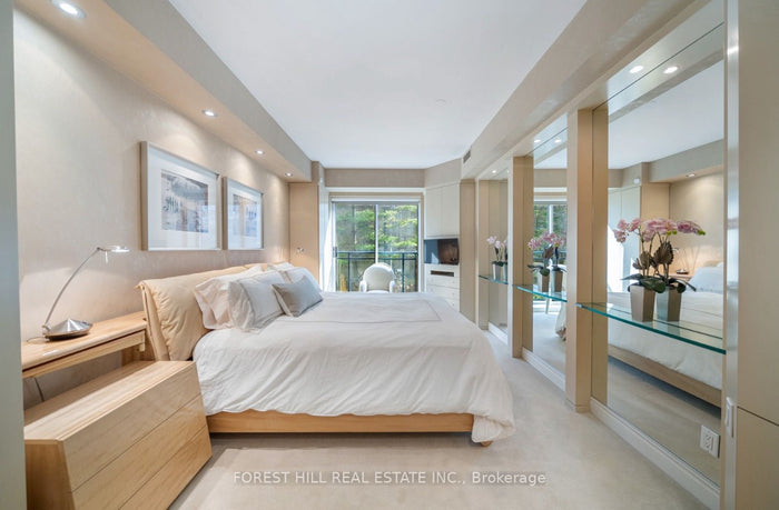 Quintessential Home Furnishings 'Giorgio Collection' King Bed with Storage and 2 matching nightstands, Made in Italy