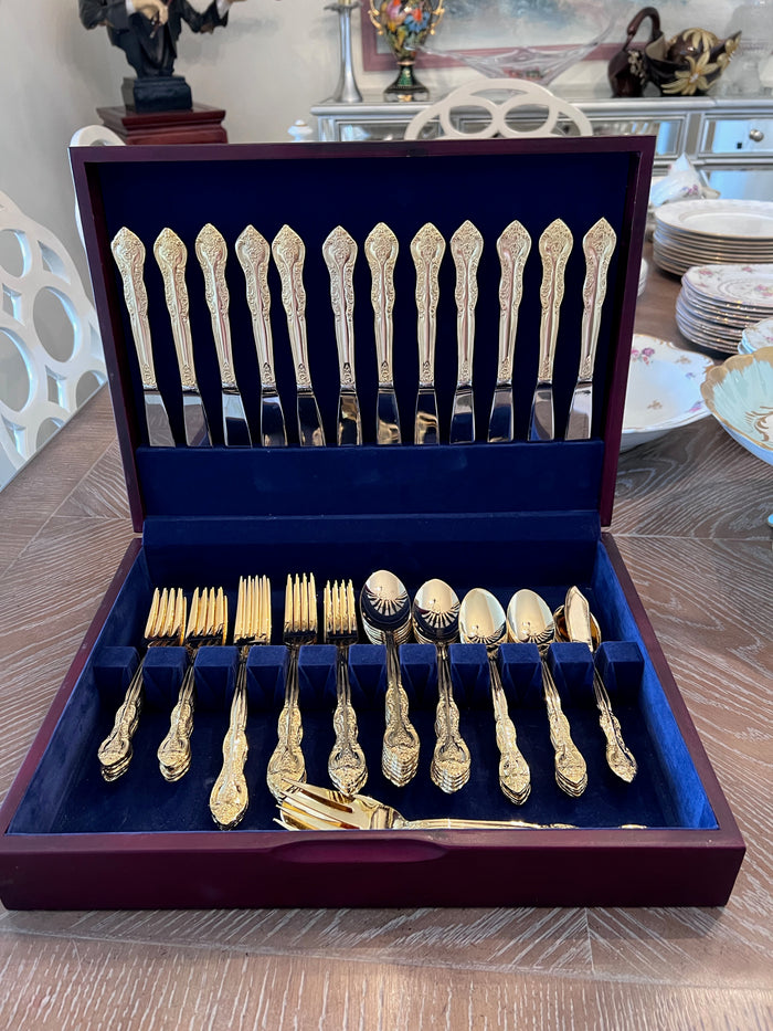 Godinger Stainless Steel Gold Flatware Set in Box