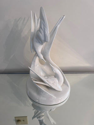 Royal Doulton Images of Natures Courtship 3525 Figurine