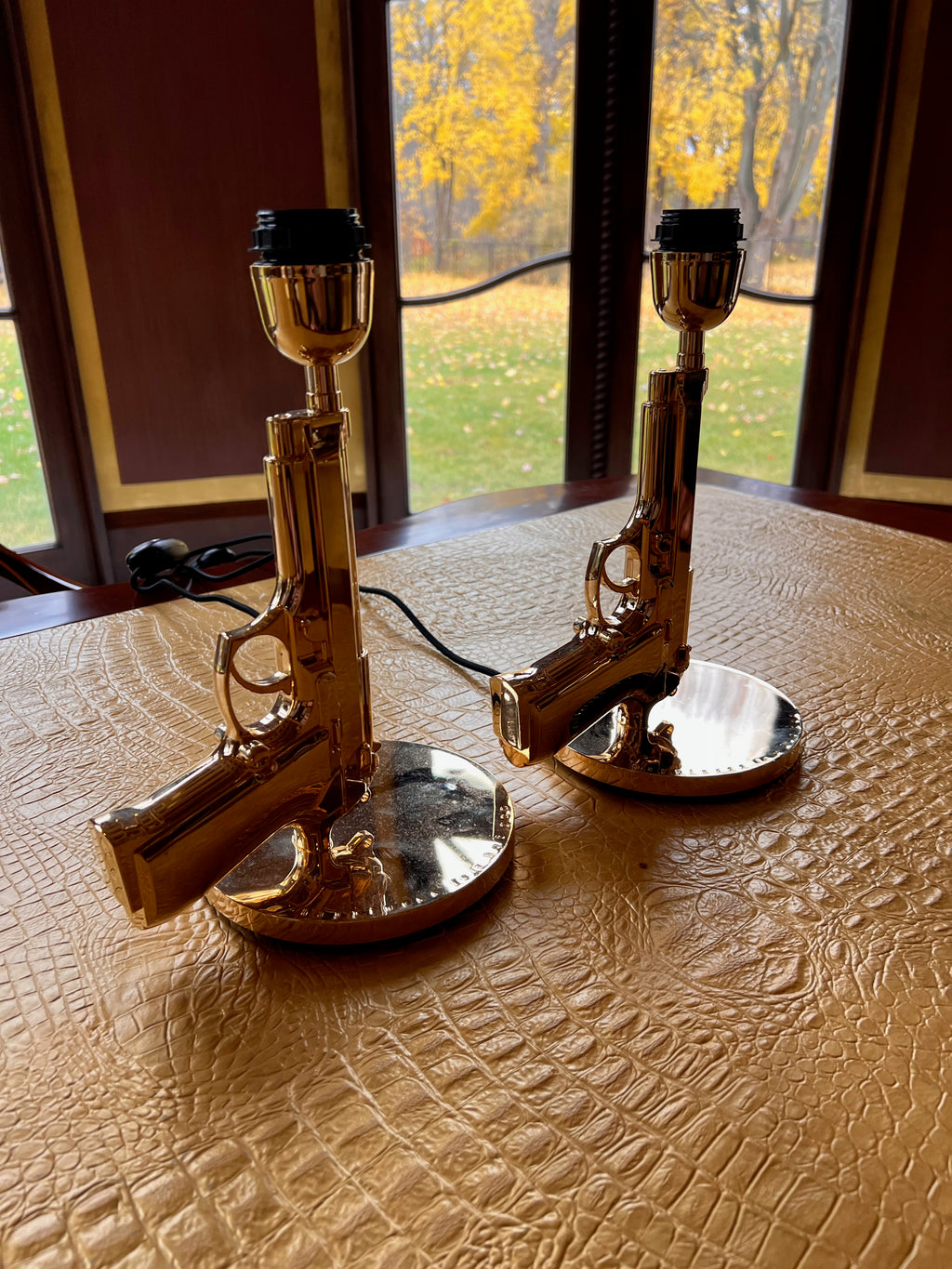 2 Flos 'Bedside Gun' Table Lamps in Gold by Philippe Starck, Made in Italy (*does not come with shades)