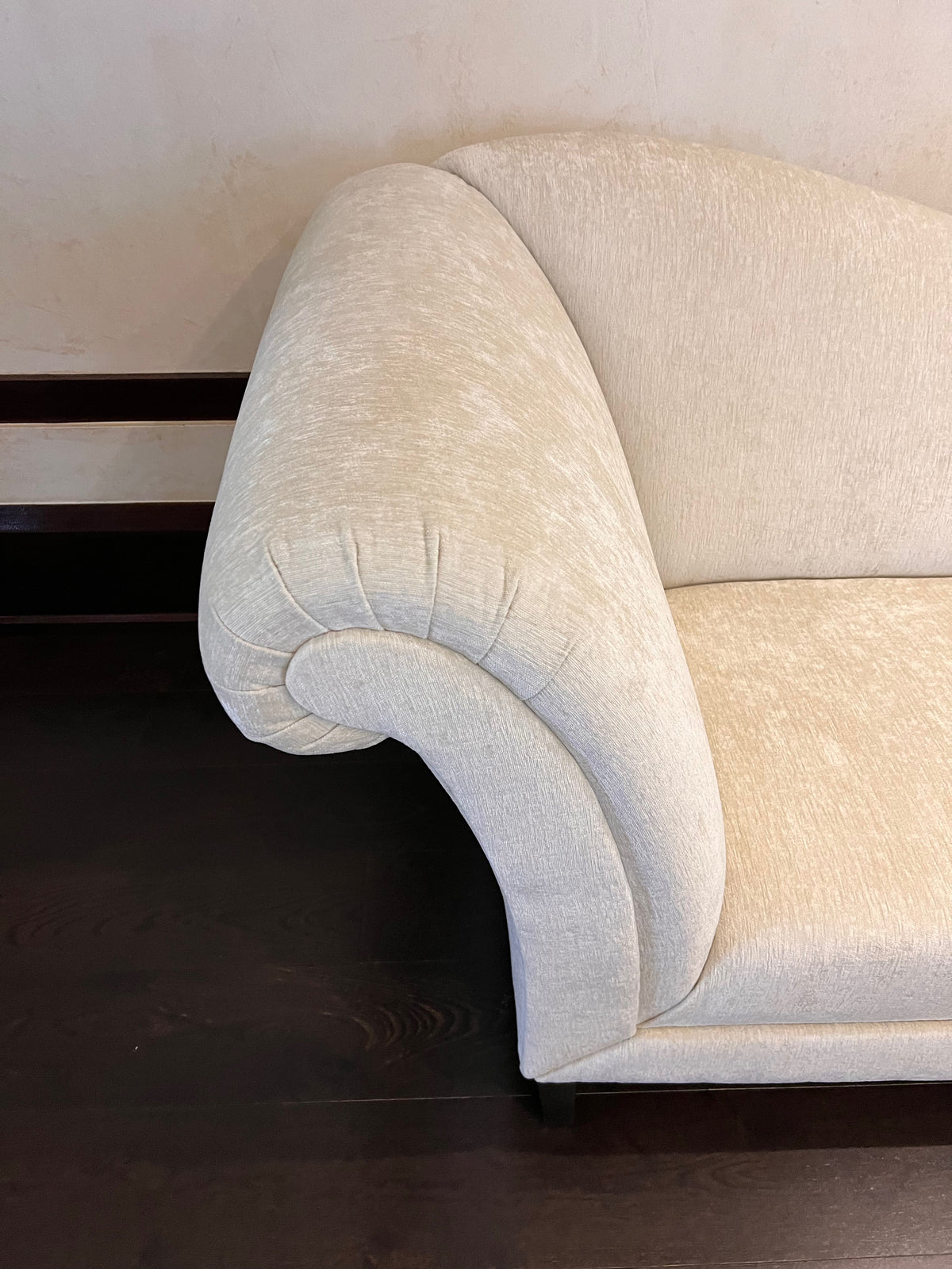 Beige/Cream Chaise Lounger