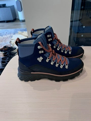 BRAND NEW Men's Cole Haan 5.Zerogrand Explore Hiker Waterproof Boot, Size 9