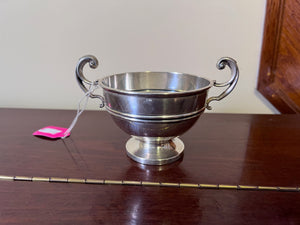 Sterling Silver Walker & Hall Sheffield Sugar Bowl- 152g