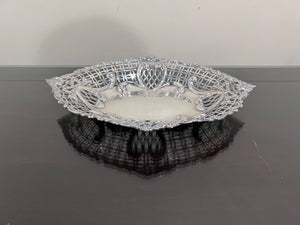 Sterling Silver Basket 11"w- 303g