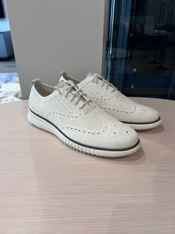 LIKE NEW Men's Cole Haan 2.ZERØGRAND Wingtip Oxford in White, Size 9