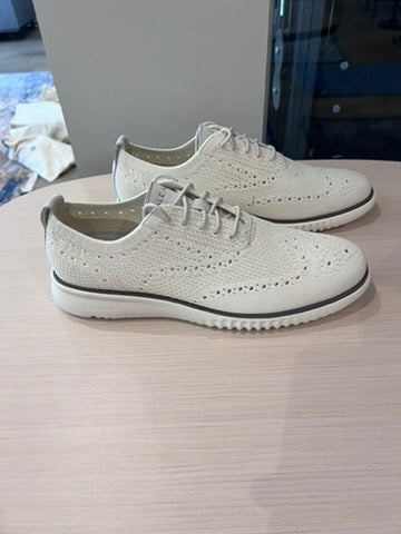 LIKE NEW Men's Cole Haan 2.ZERØGRAND Wingtip Oxford in White, Size 9