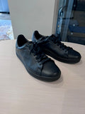 Men's Tom Ford Black Leather Low Top Sneaker, Size 7