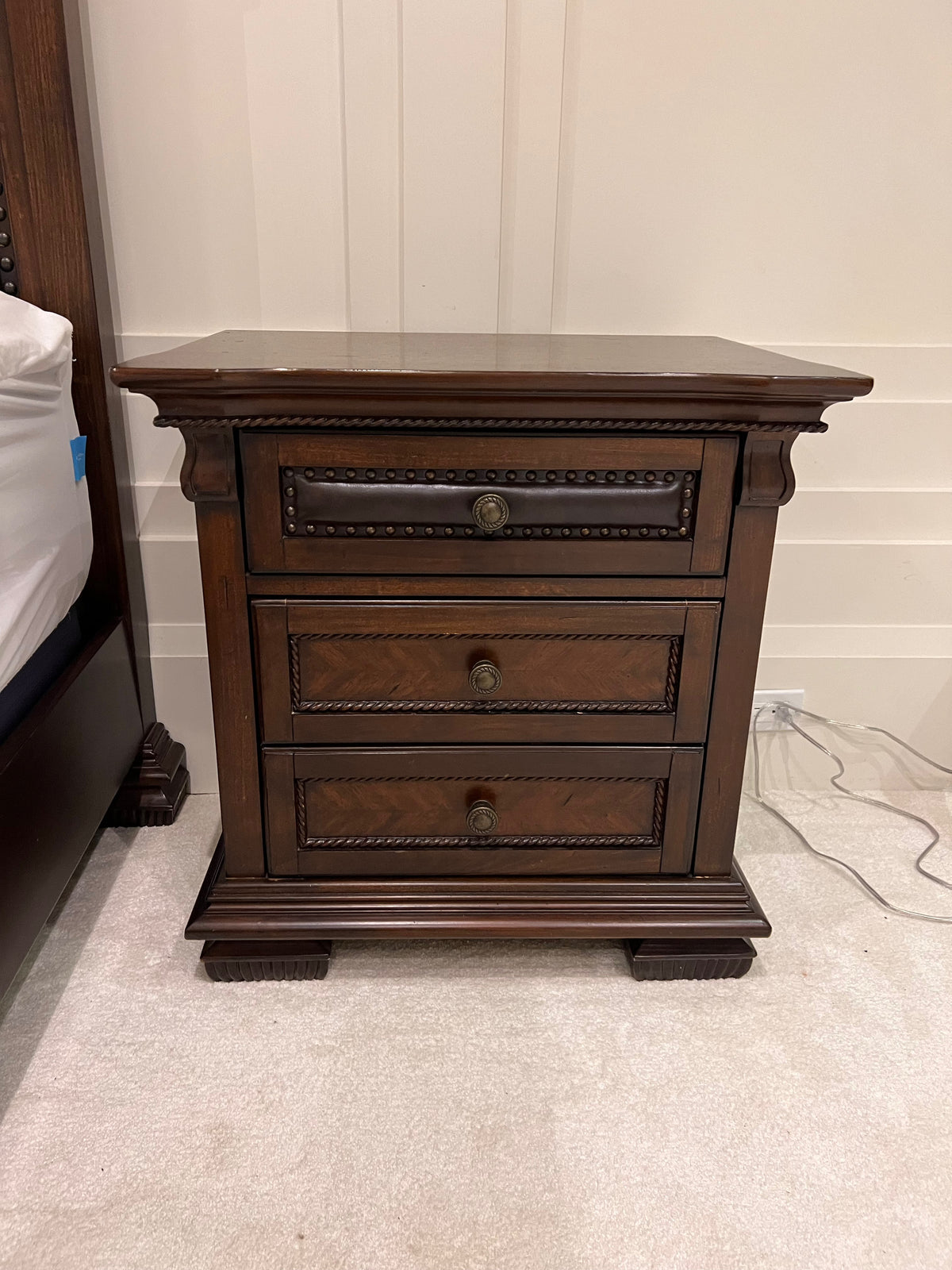 Pair of Legends Furniture Franklin Nightstands