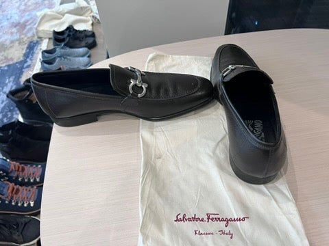 Men's Salvatore Ferragamo Ganici Black Leather Loafers, Size 7