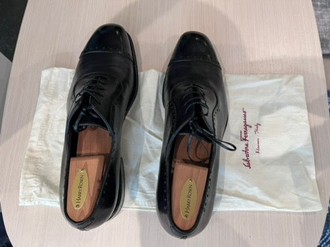 Men's Salvatore Ferragamo Tramzza Black Leather Cap Toe Shoes, Size 7.5