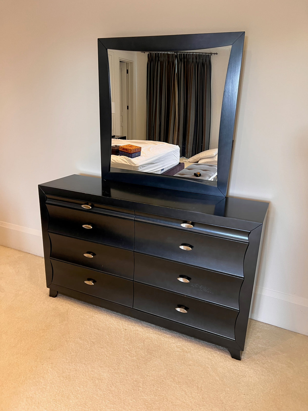 Black 8 Drawer Dresser with Mirror