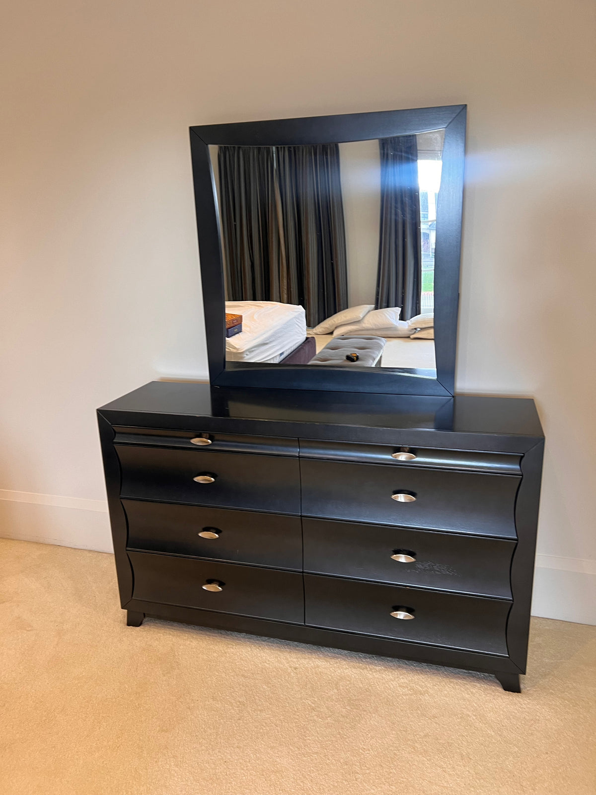 Black 8 Drawer Dresser with Mirror