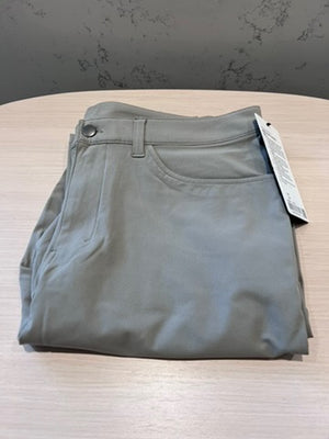 BRAND NEW Men's Lululemon Commission Pant Slim, 34" waist 32"L, Riverstone (*retail $138)