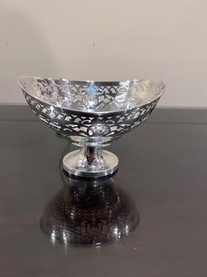 Sterling Silver Footed Basket 5.5"w- 108g