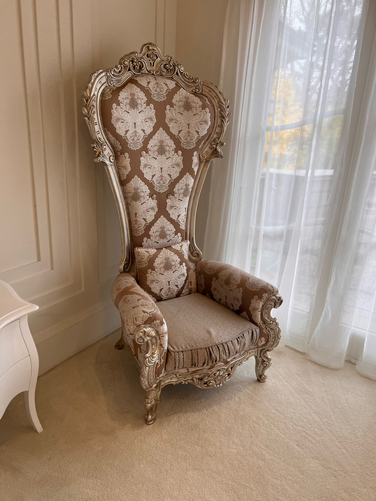Modenese Gastone Elegant Throne Chair with Silver Leaf Finishing, Made in Italy # 1 (*retail $7,500)
