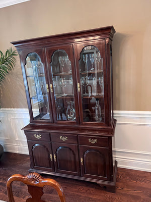Vintage Ethan Allen China Cabinet