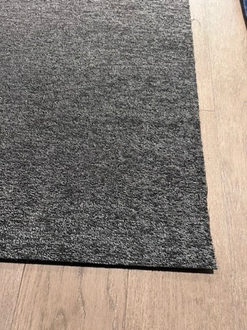 Chilewich Shag Indoor/Outdoor Runner Heathered in Fog 24"x72"(*retail $182)