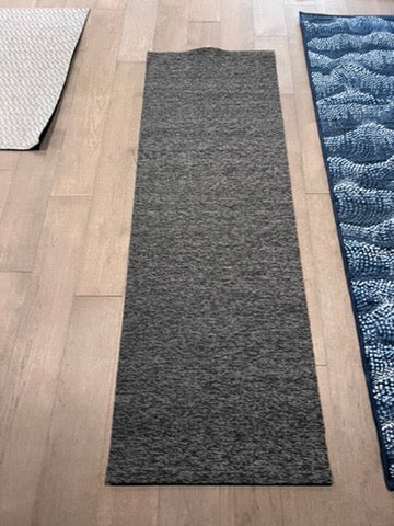 Chilewich Shag Indoor/Outdoor Runner Heathered in Fog 24"x72"(*retail $182)