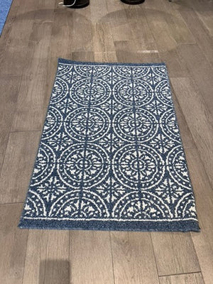 Mohawk Home Blue & White Area Rug 45"x30"