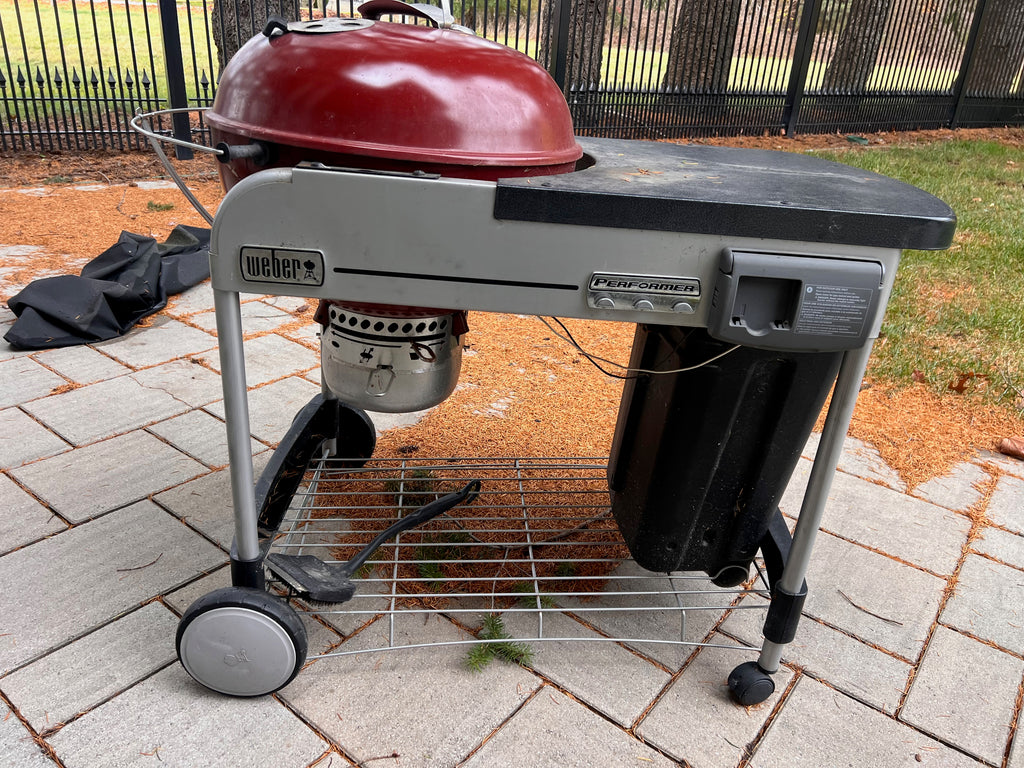 Weber Performer Deluxe Charcoal Grill 22" (*retail $710)