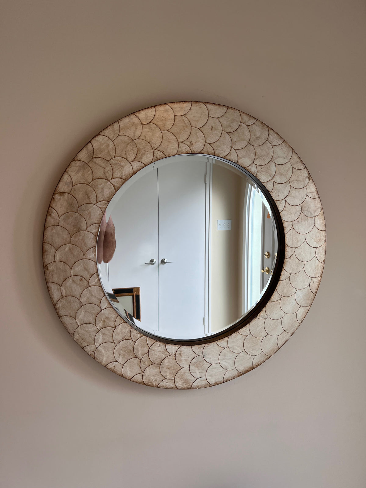 Howard Elliott Collection 14290 Camelot Mirror (*retail $698)