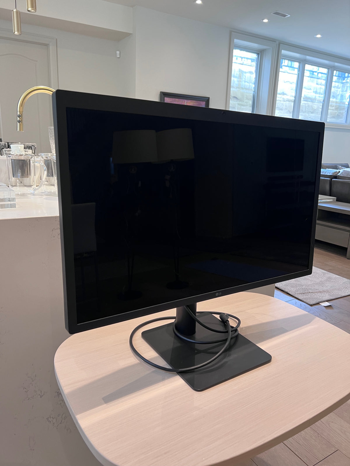 LG 27MD5KA 27" UltraFine 5K Monitor (*retail $1,800)