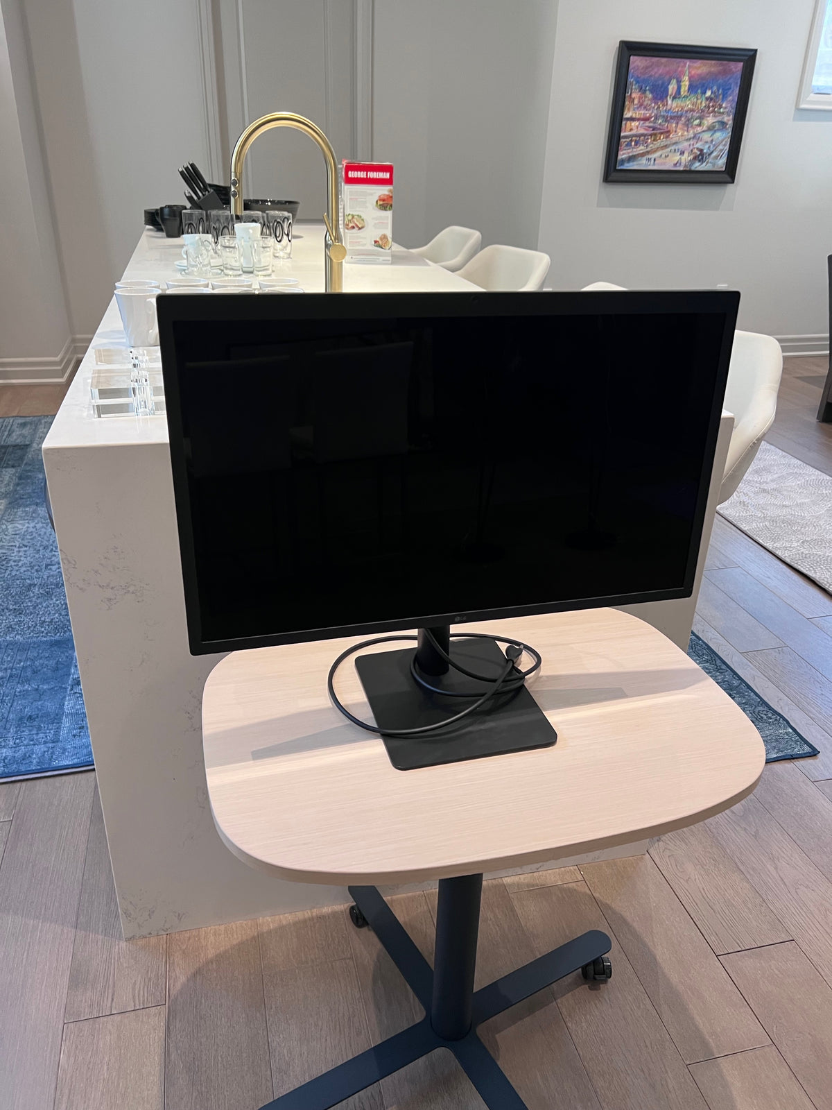 LG 27MD5KA 27" UltraFine 5K Monitor (*retail $1,800)