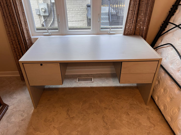 Decabois Desk