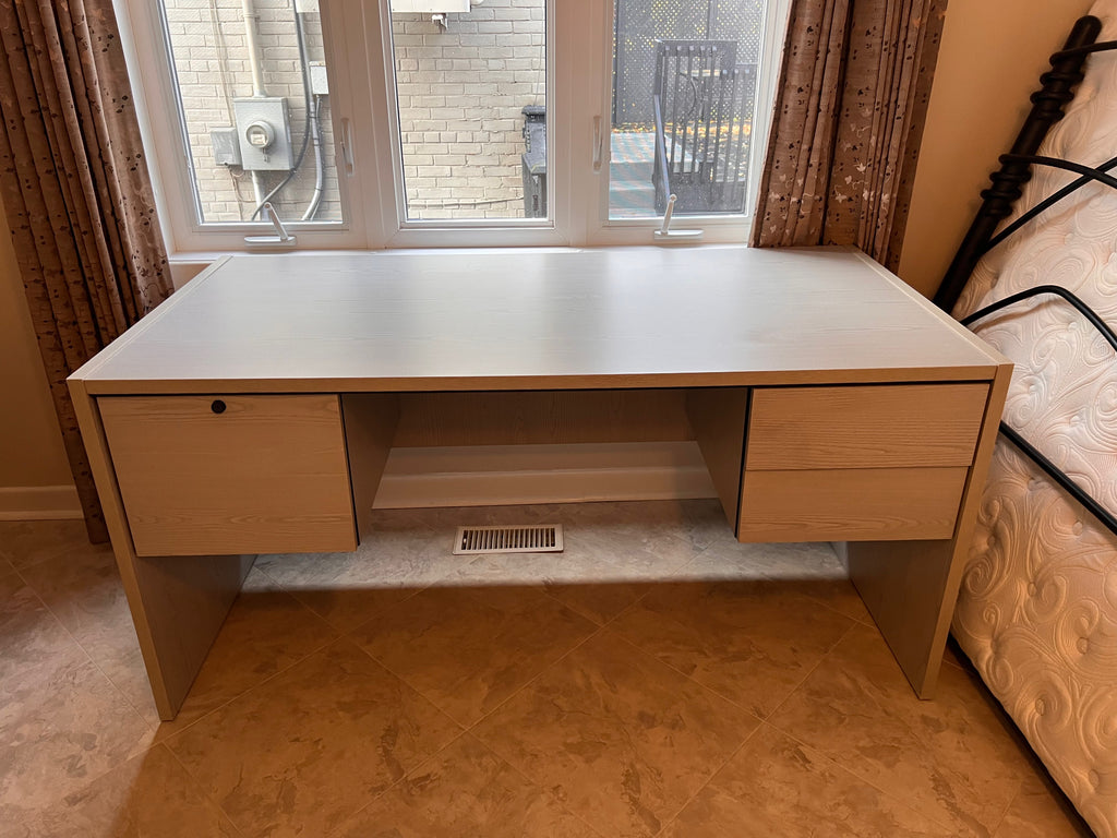 Decabois Desk